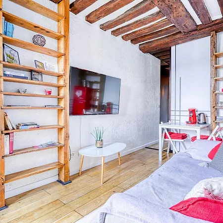 T2 Louvre, Chatelet Marais Apartamento *